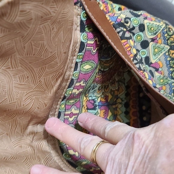 Sakroots Womens Crossbody Bag Purse Zips Pockets Fabric 10x13" GUC READ - Picture 5 of 14